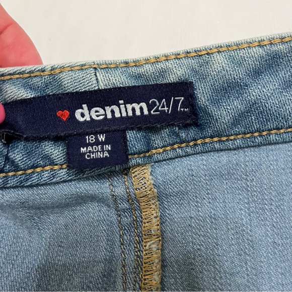 Denim 24/7 Button Front Jean Skirt - Picture 3 of 8